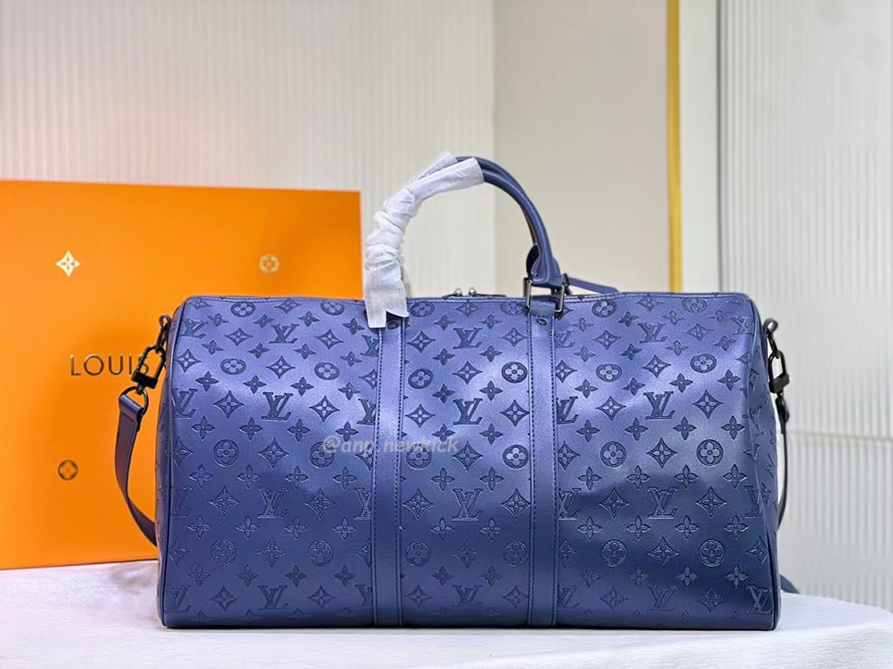 Louis Vuitton Keepall Bandouliere Monogram 50 Navy Duffel Bag (8) - newkick.cc